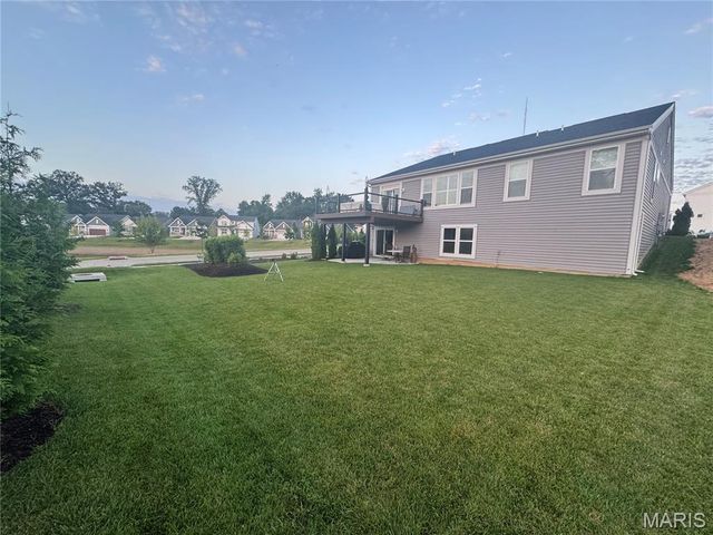 7424 Snowy Owl Court, Affton, MO 63123