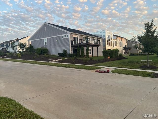 7424 Snowy Owl Court, Affton, MO 63123