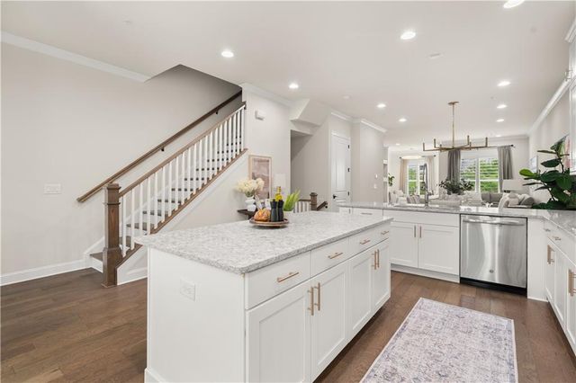 213 Phillips Lane, Alpharetta, GA 30009