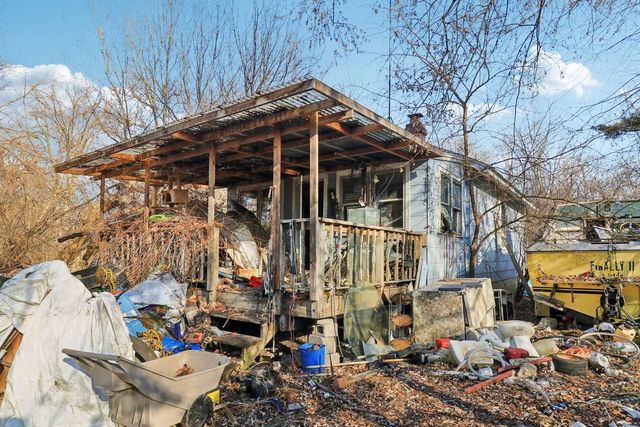 26280 W Channel Avenue, Antioch, IL 60002