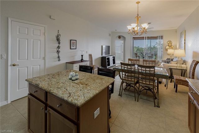 9631 Spanish Moss WAY # 3933, Bonita Springs, FL 34135