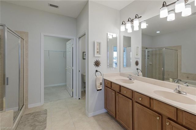 9631 Spanish Moss WAY # 3933, Bonita Springs, FL 34135