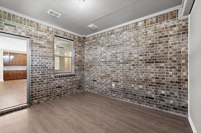 37 Pleasant Valley, Sanger, TX 76266