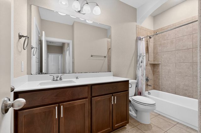 37 Pleasant Valley, Sanger, TX 76266