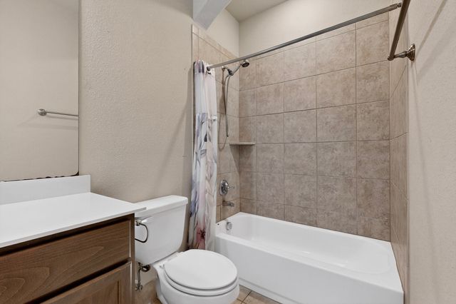 37 Pleasant Valley, Sanger, TX 76266