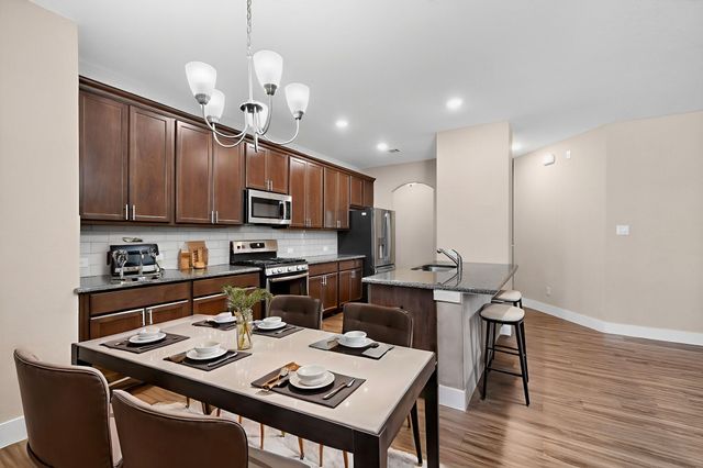 37 Pleasant Valley, Sanger, TX 76266