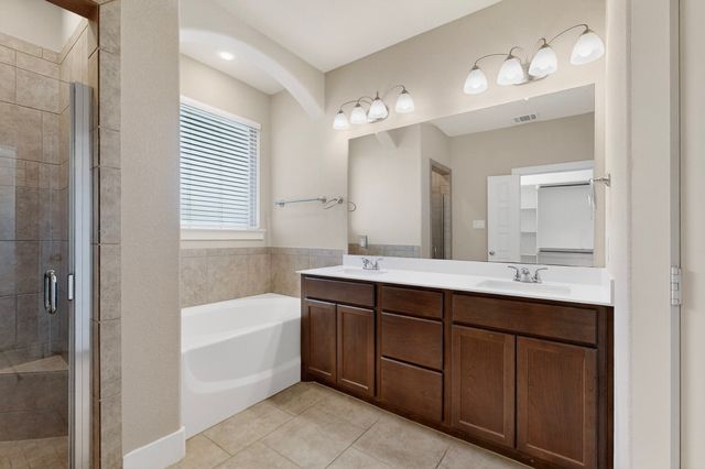 37 Pleasant Valley, Sanger, TX 76266