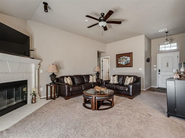 9920 Fairfax Terrace, Yukon, OK 73099