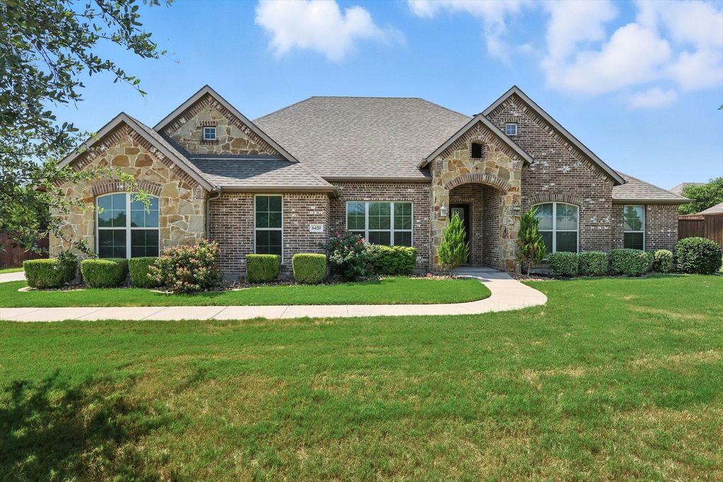 6420 Kingston Drive, Midlothian, TX 76065
