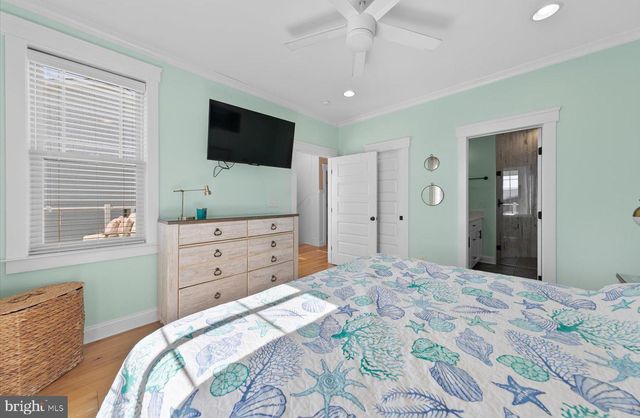24 LAKE AVE, Rehoboth Beach, DE 19971