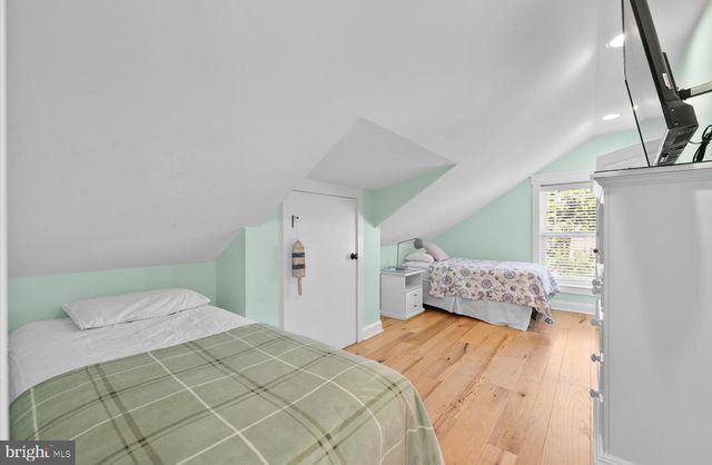 24 LAKE AVE, Rehoboth Beach, DE 19971