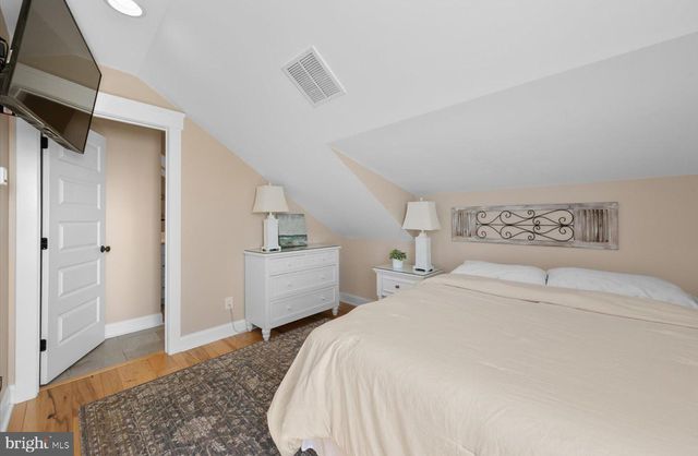 24 LAKE AVE, Rehoboth Beach, DE 19971
