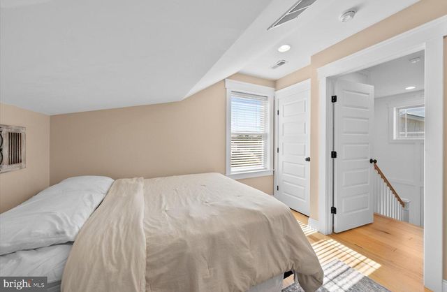 24 LAKE AVE, Rehoboth Beach, DE 19971
