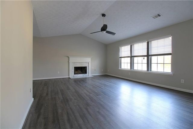 2363 Mills Bend, Decatur, GA 30034