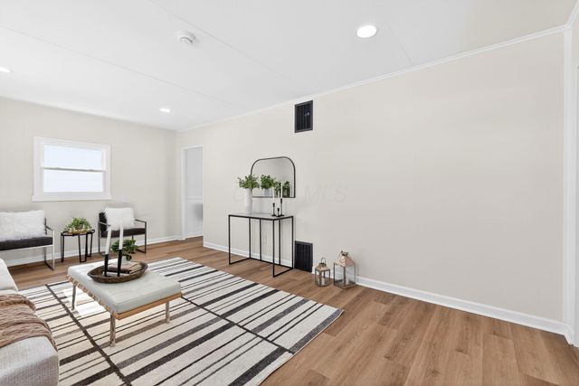 177 S Hampton Road, Columbus, OH 43213