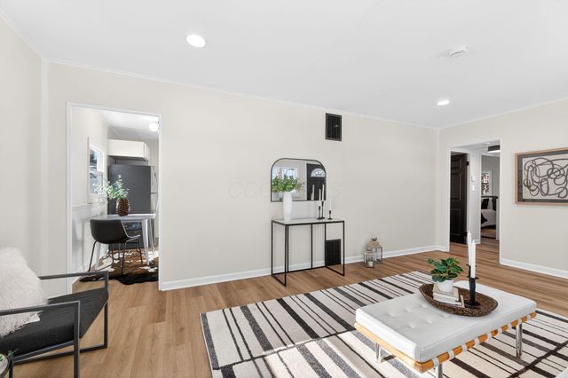 177 S Hampton Road, Columbus, OH 43213