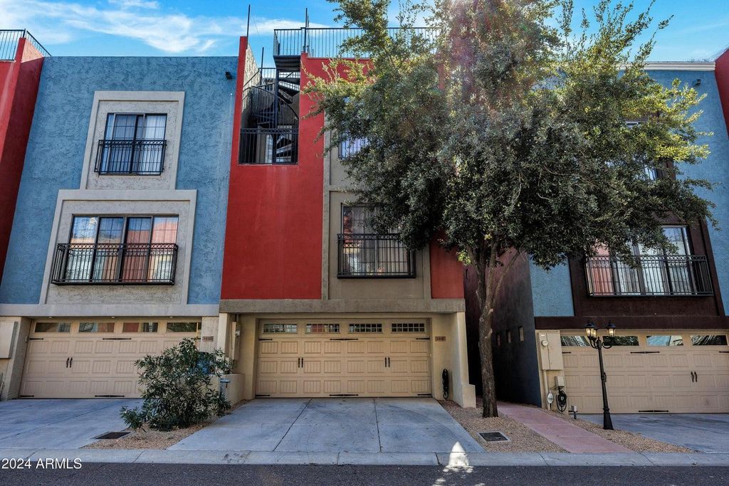 3441 E Avalon Drive, Phoenix, AZ 85018
