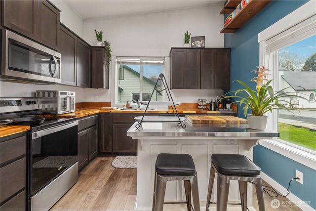 810 SE 1ST Street, Winlock, WA 98596