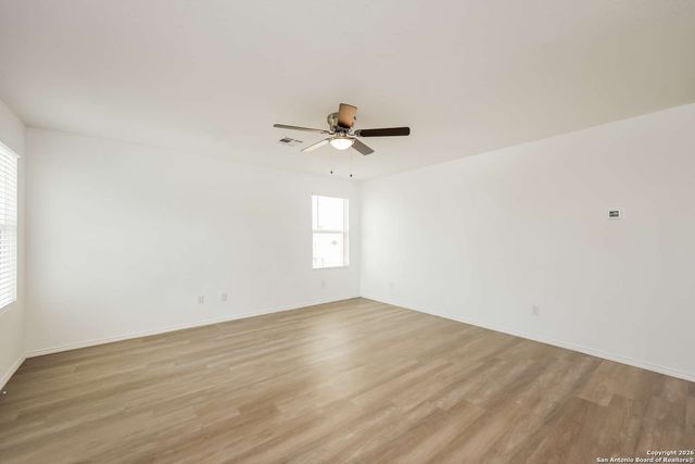 10415 McClintock, Converse, TX 78109