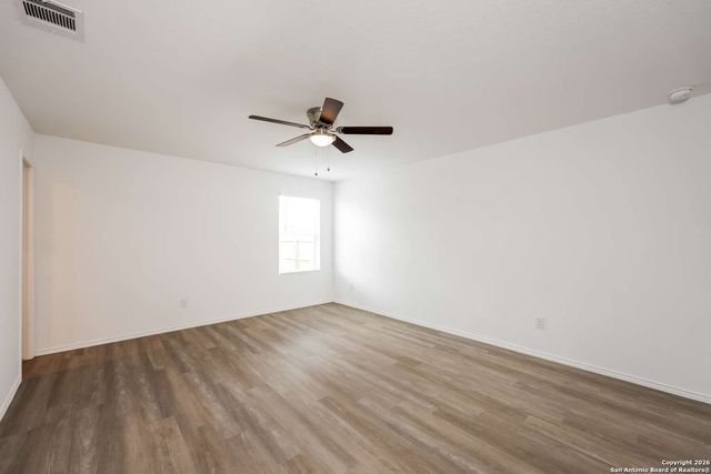 10415 McClintock, Converse, TX 78109