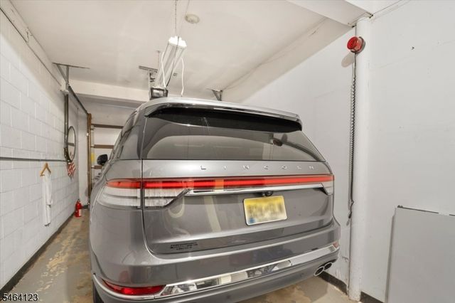 62 Falls Bridge Dr 62, Totowa Boro, NJ 07512