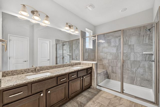 240 Simon, Kyle, TX 78640