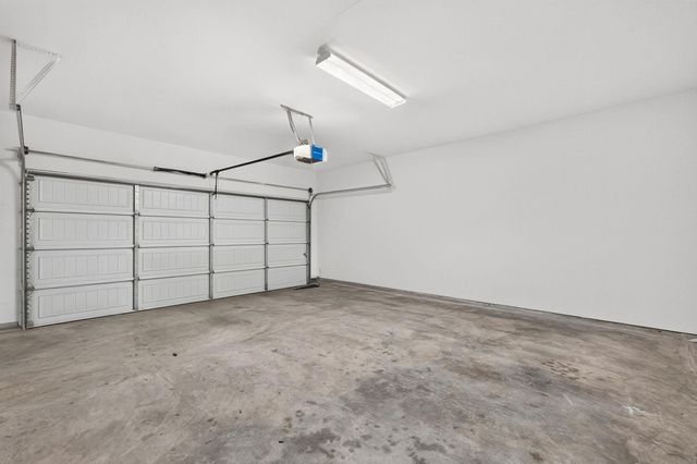 240 Simon, Kyle, TX 78640