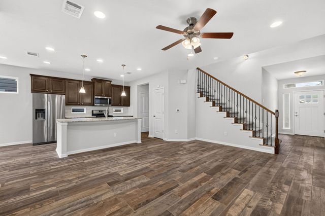 240 Simon, Kyle, TX 78640