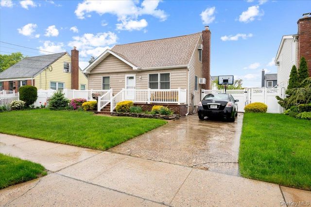 2345 Willow Street, Wantagh, NY 11793