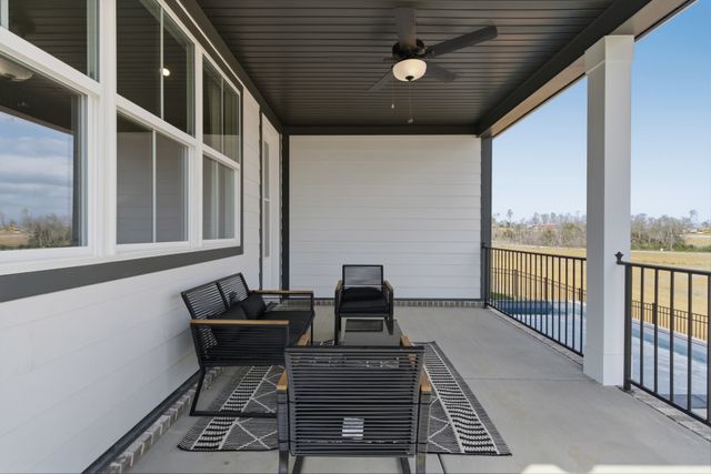 1727 Shallow Creek Dr, Spring Hill, TN 37174