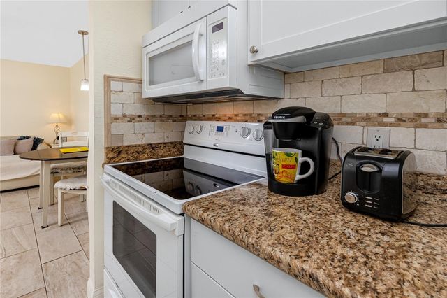 159 MEDALLION BOULEVARD F, Madeira Beach, FL 33708