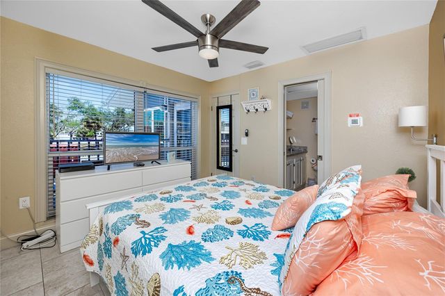 159 MEDALLION BOULEVARD F, Madeira Beach, FL 33708