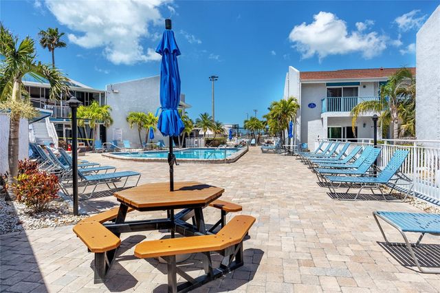 159 MEDALLION BOULEVARD F, Madeira Beach, FL 33708