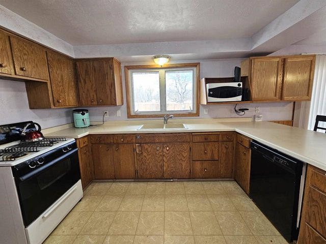 W142 STATE RD 54, Oneida, WI 54155
