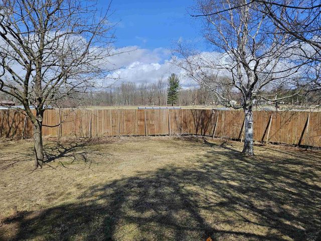 W142 STATE RD 54, Oneida, WI 54155