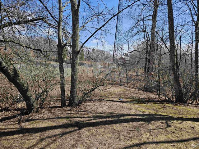 W142 STATE RD 54, Oneida, WI 54155