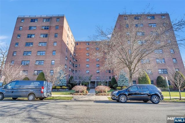 208 Anderson Street S4C, Hackensack, NJ 07601