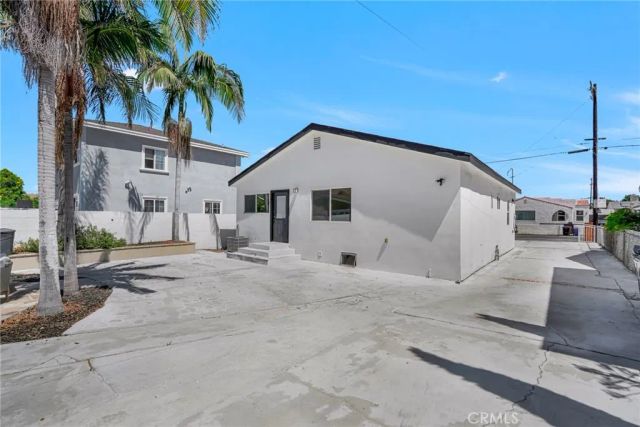 1247 N Neptune Avenue, Wilmington, CA 90744