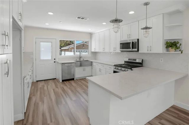 1247 N Neptune Avenue, Wilmington, CA 90744