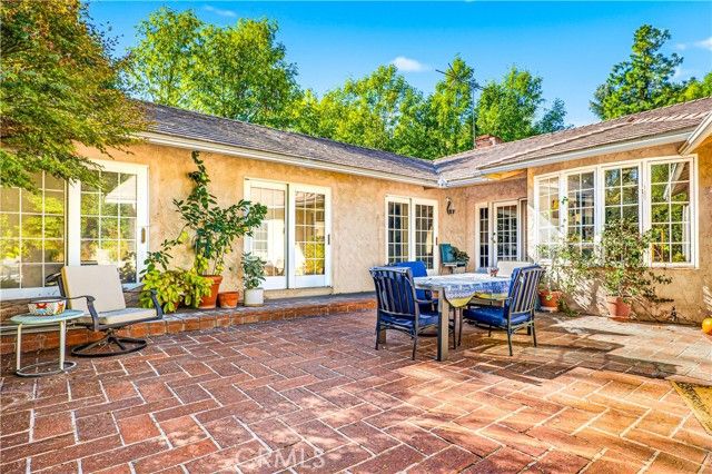 5433 Shirley Avenue, Tarzana (los Angeles), CA 91356