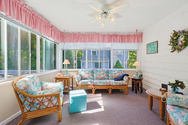 45 Richdale Rd, Needham, MA 02494