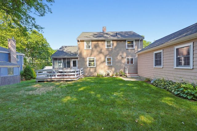 45 Richdale Rd, Needham, MA 02494