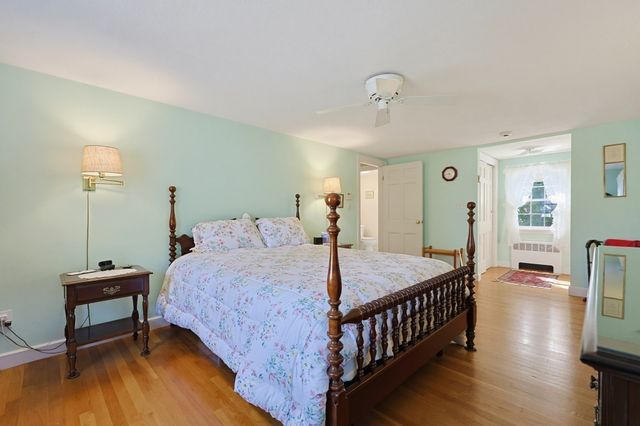 45 Richdale Rd, Needham, MA 02494