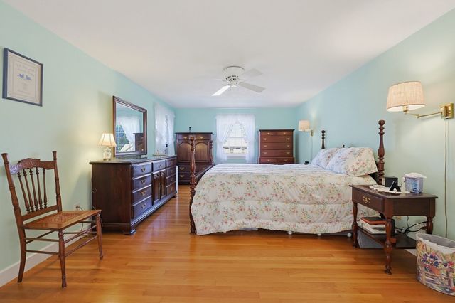 45 Richdale Rd, Needham, MA 02494