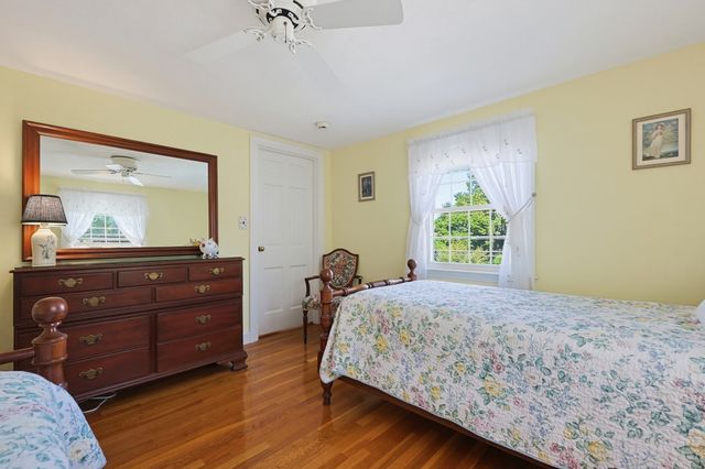 45 Richdale Rd, Needham, MA 02494