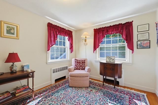 45 Richdale Rd, Needham, MA 02494
