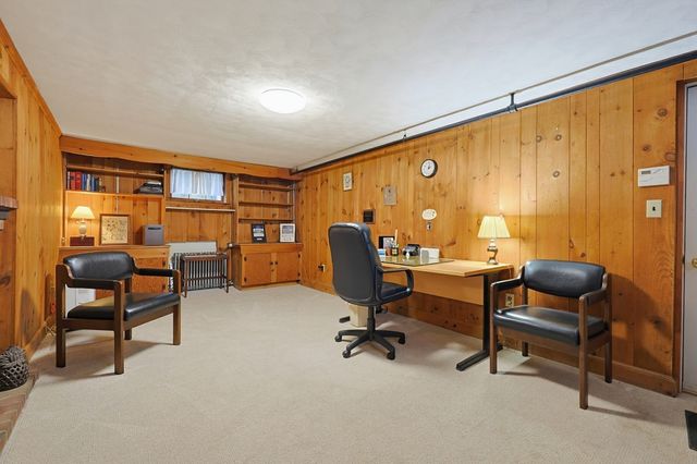 45 Richdale Rd, Needham, MA 02494