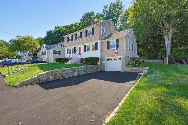 45 Richdale Rd, Needham, MA 02494