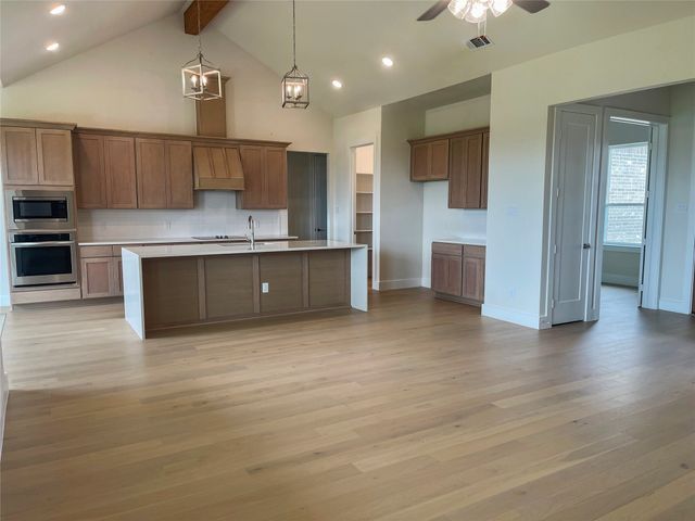 112 Aiden Drive, Waxahachie, TX 75165