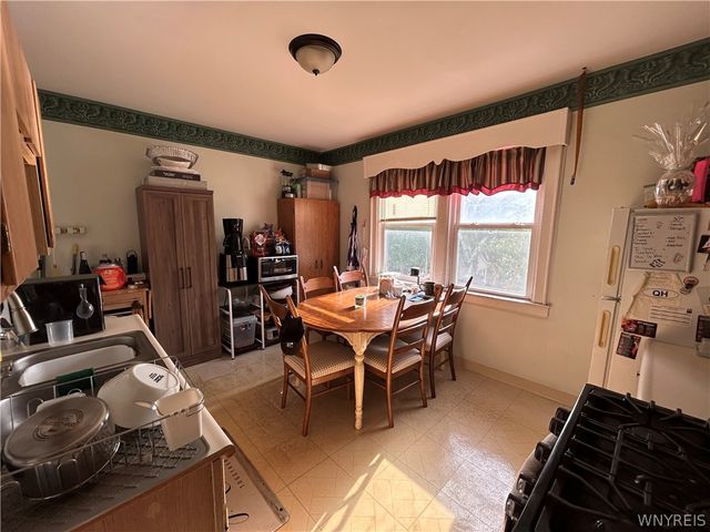 77 Sheffield Avenue, Buffalo, NY 14220